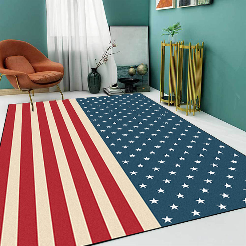 Stijlvol Amerikaanse vlaggenpatroon Tapijt blauw en rood Noordse tapijten Polyester wasbare anti-slip achtergrondgebied tapijt voor woonkamer