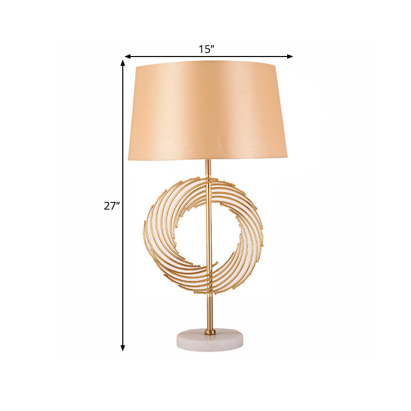 Drum Study Room Schreibtischlampe Vintage Stoff 1 Glühbirne Gold Nachttischleuchte mit Ringdekor