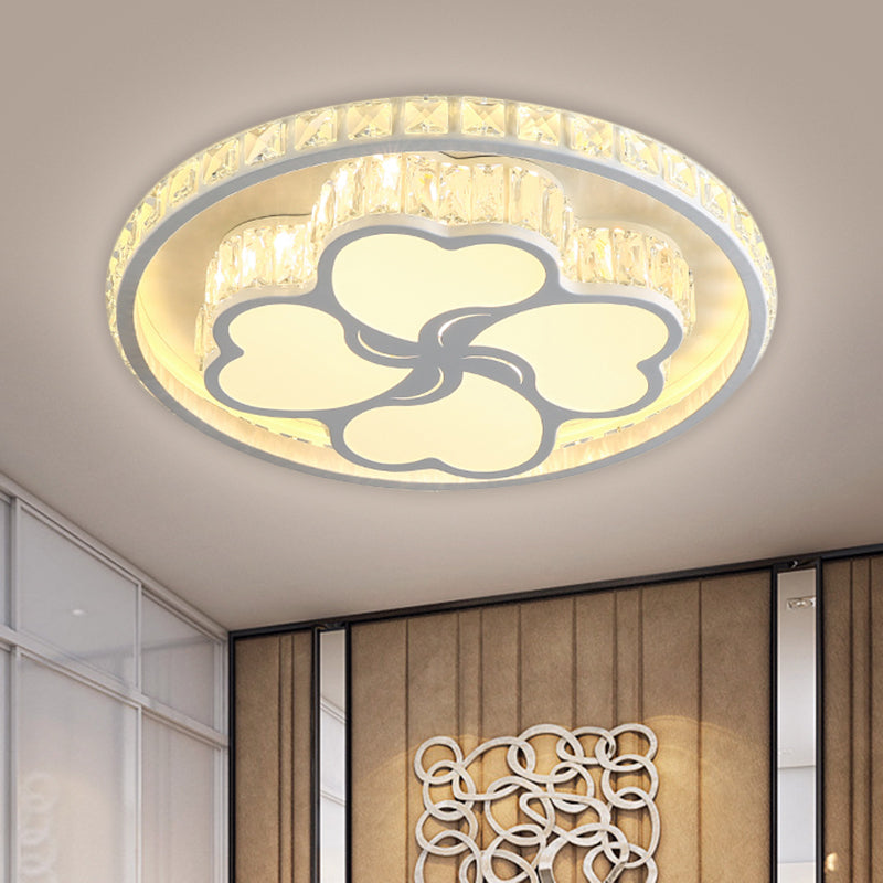 White LED Clover Ceiling Flush Mount Modernist Hand-Cut Crystal Flushmount Lighting in Warm/White Light