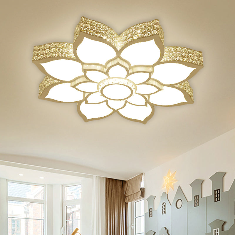White LED Lotus Ceiling Fixture Contemporary Metallic Flush Mount Light, 21.5"/29.5" Width