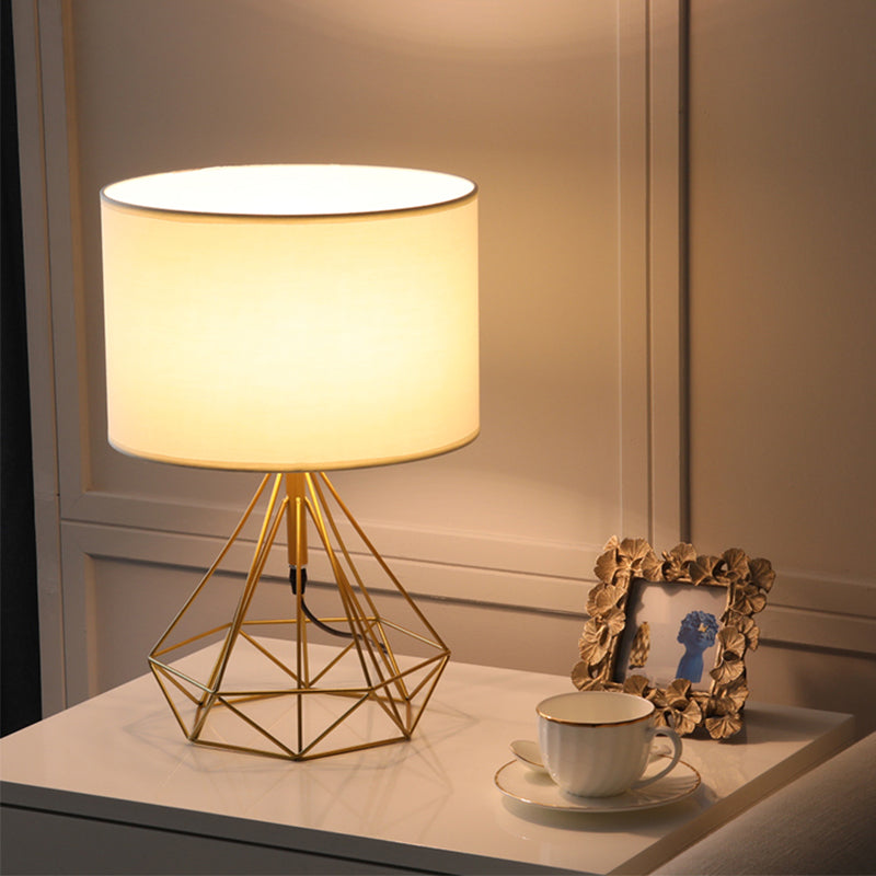 Stoffen Drum Desk Light Modernist 1 Head Table Lamp met geometrisch in zwart/gouden basis voor studieruimte