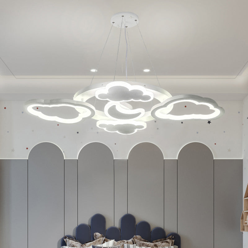 Moon and Cloud Bedroom Chandelier Lampe acrylique LED Cartoon Hanging Light Kit en blanc