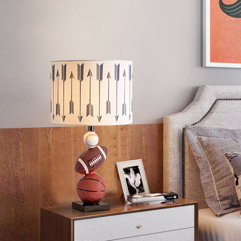 Cylindre Couple Task Fabric Light 1 Light Cartoon Night Table Lampe avec décoration de balle en marron