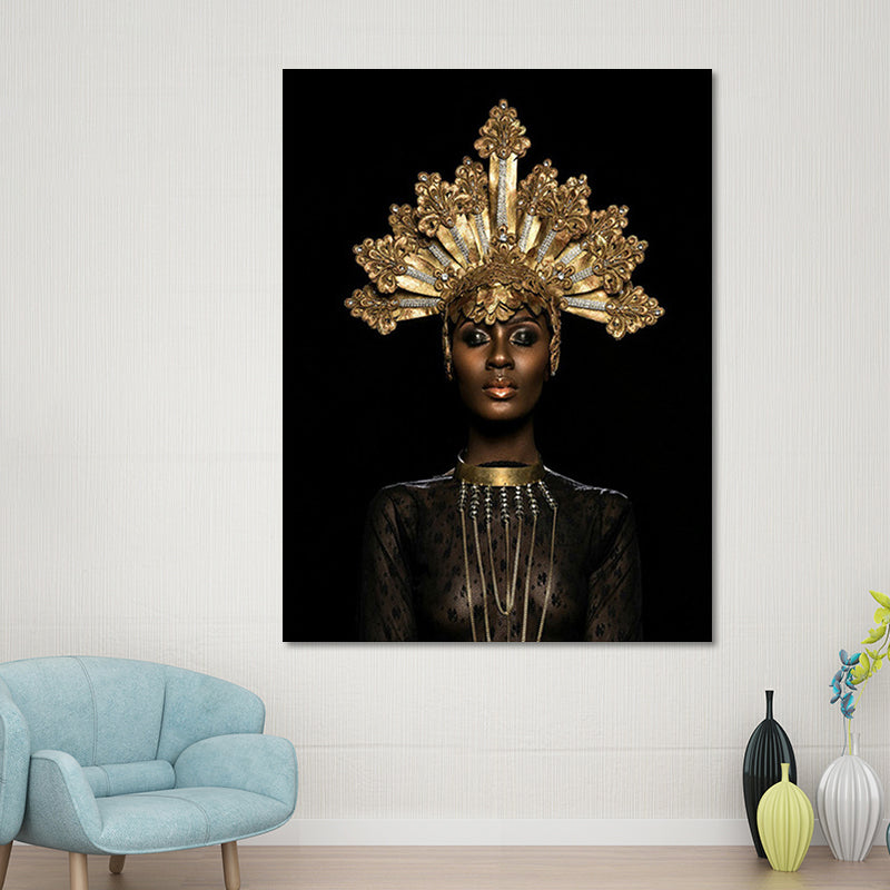 Fashion Crowned African Woman Art Print Glam Canvas Wall Decoration in Gold and Black