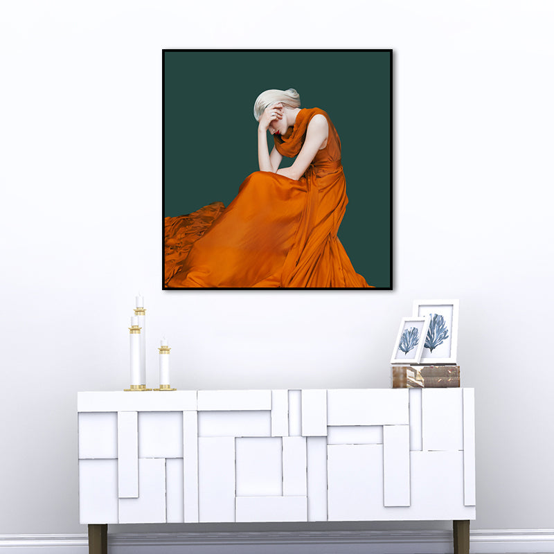 Eigentijdse dame vierkante canvas print donkere kleur decoratieve muurkunst voor woonkamer