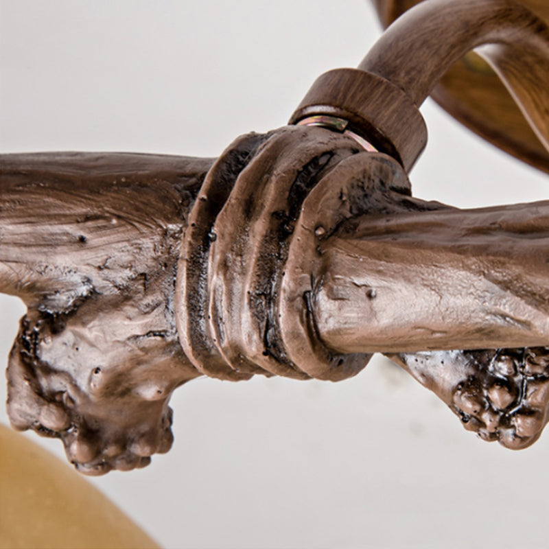 Glockenwandbeleuchtung im Lodge -Stil mit Hirschhorn Bernstein Glas 2 Leuchten Lampenlampe