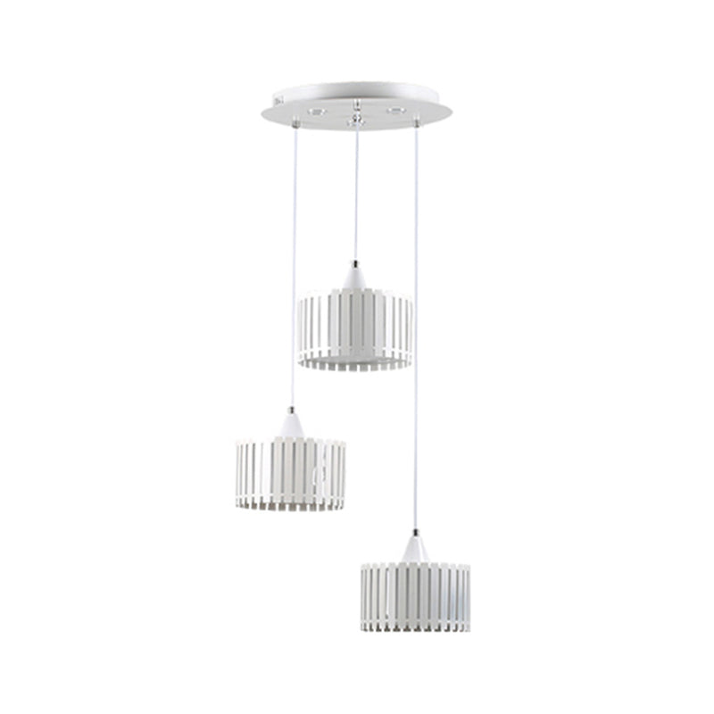 Lámpara de techo blanca LED de metal contemporáneo de clúster de cilindro de listones para comedor