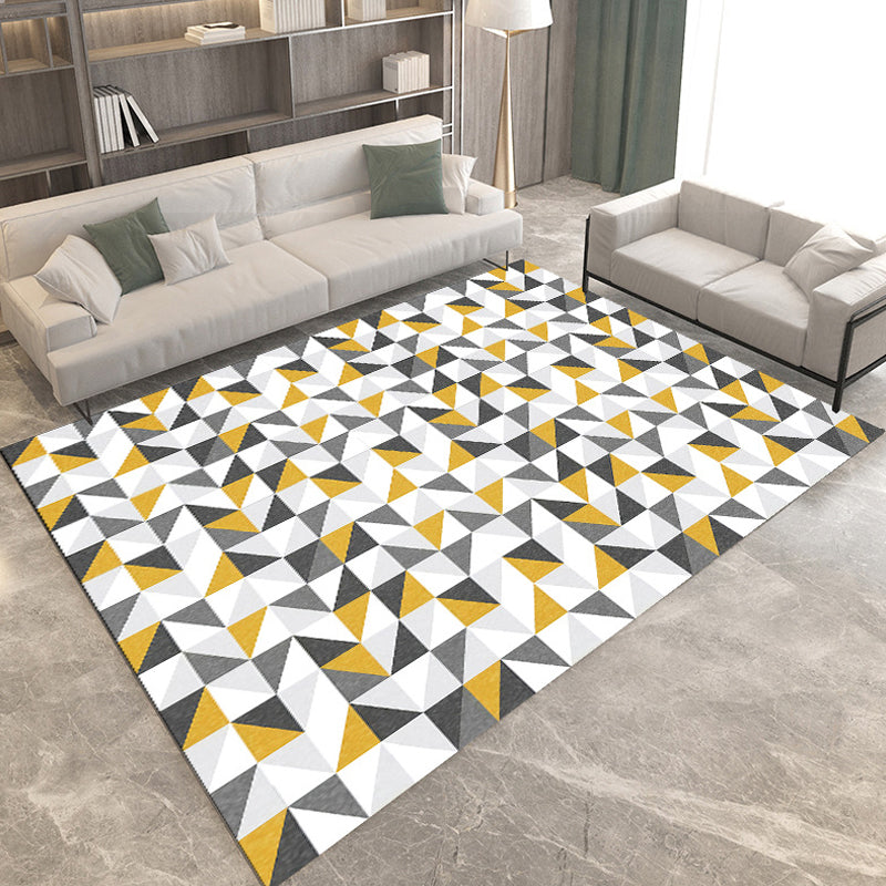Simple Modern Rug in Grey and Brown Geometry Pattern Rug Polyester Stain-Resistant Carpet for Home Decoration