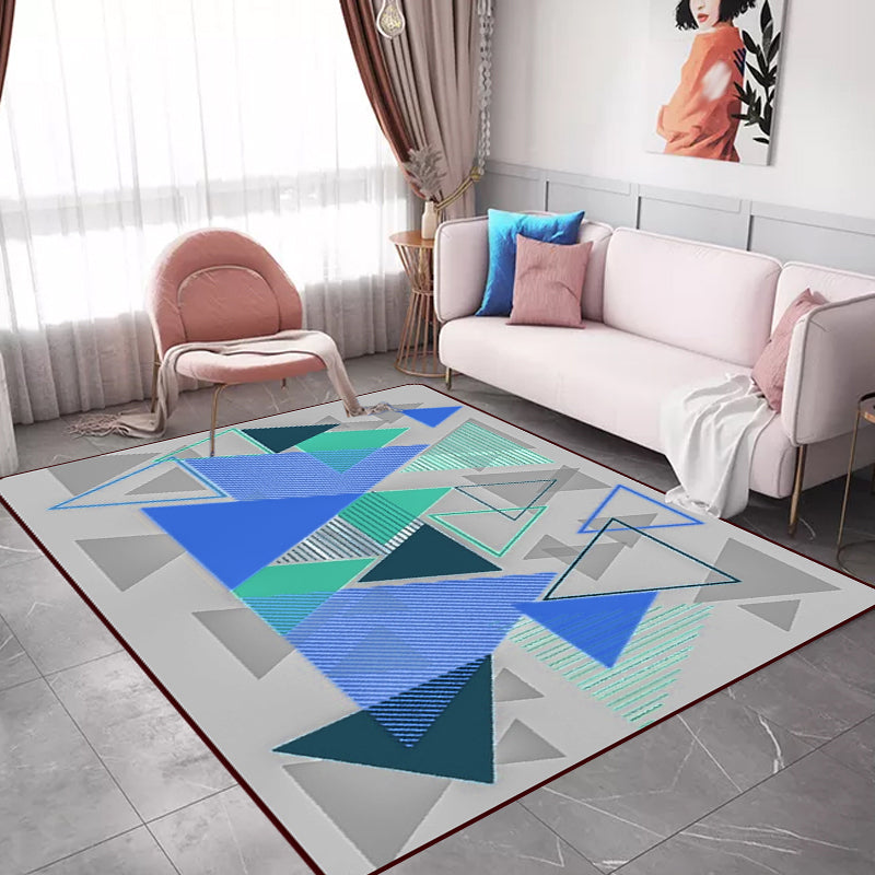 Modern Living Room Rug in Grey Color Block Triangle Print Rug Polyester Machine Washable Area Rug