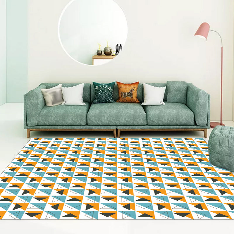 Contemporary Modern Rug in White Geometry Triangle Pattern Rug Polyester Non-Slip Carpet for Home Decoration