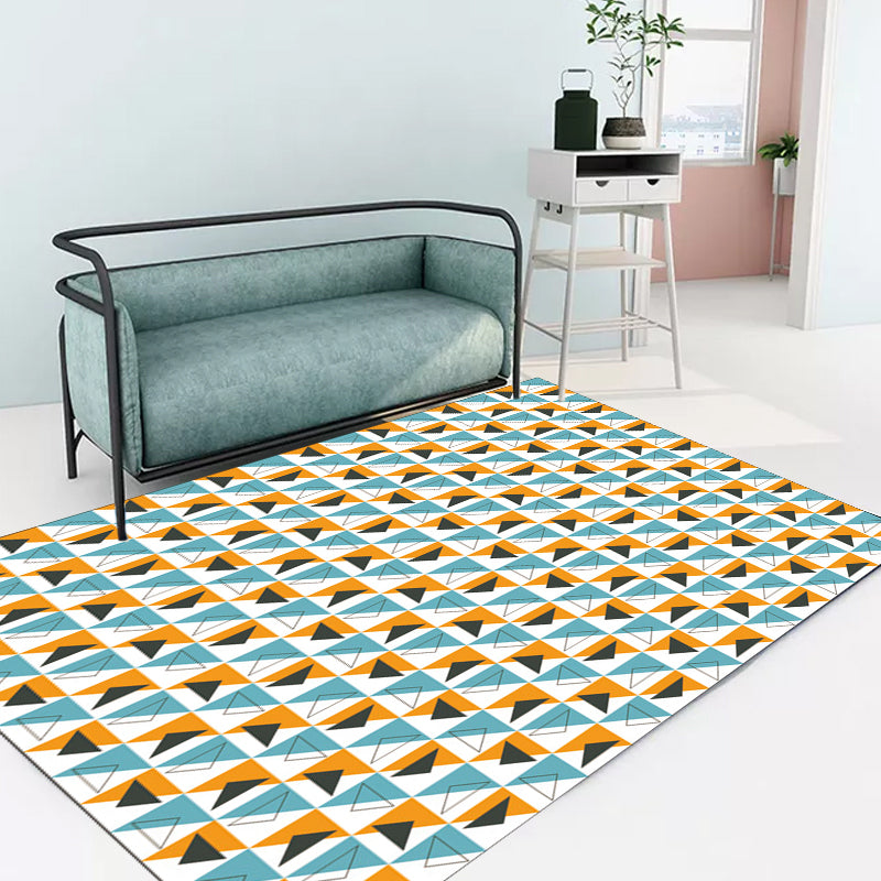 Contemporary Modern Rug in White Geometry Triangle Pattern Rug Polyester Non-Slip Carpet for Home Decoration