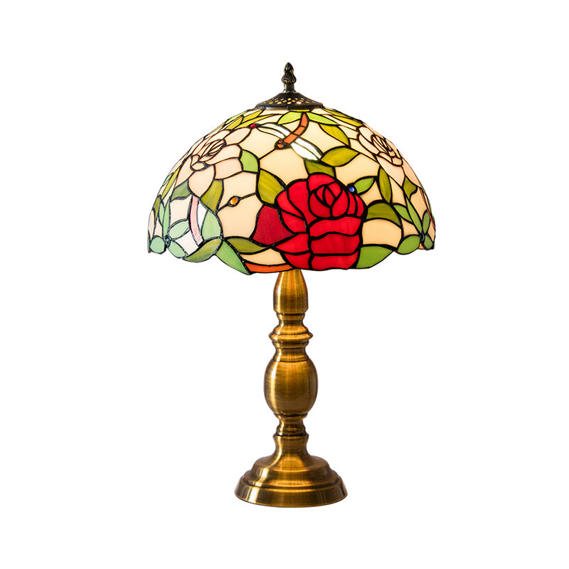 Messing 1 Light Night Lampe Traditionelle grüne Glas Dome Task Lighting mit Rosen- und Libellenfliegermuster