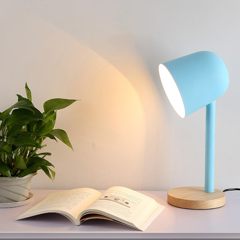 Weiß/blau/grün -gewölbter Lesebuch Light Minimalism Style 1 Light Metallic Schreibtischlampe mit Holzbasis
