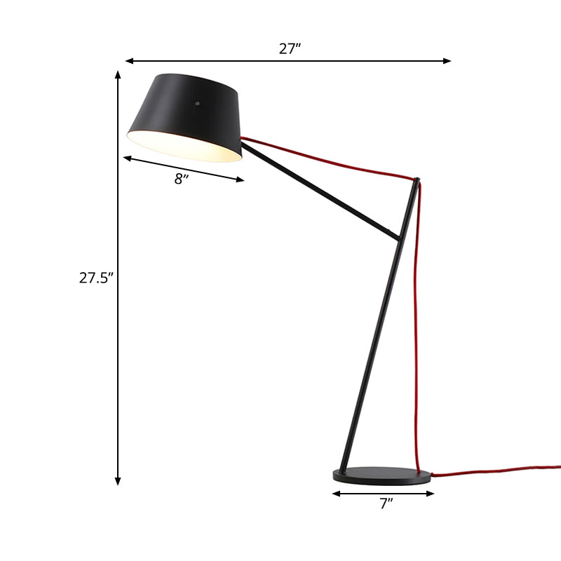 Lampada da scrivania in stile moderno a 1 luce con paralume metallico con finitura nera Lampada da lettura affusolata per soggiorno