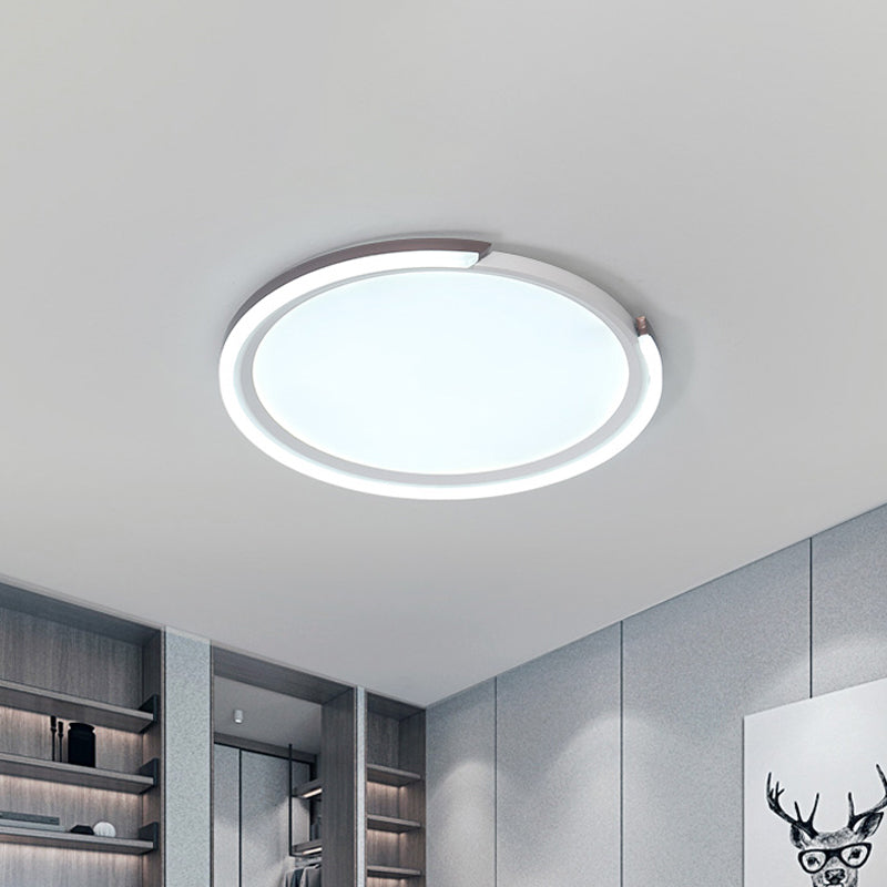16"/19.5"/23.5" W Simple LED Flushmount White Round Close to Ceiling Lamp with Metallic Shade in Warm/White Light