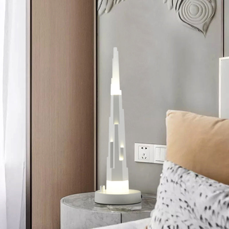 Burj Tower Nightand Lampe modernisme en acrylique Room de la salle d'étude Éclairage de table LED en blanc / or