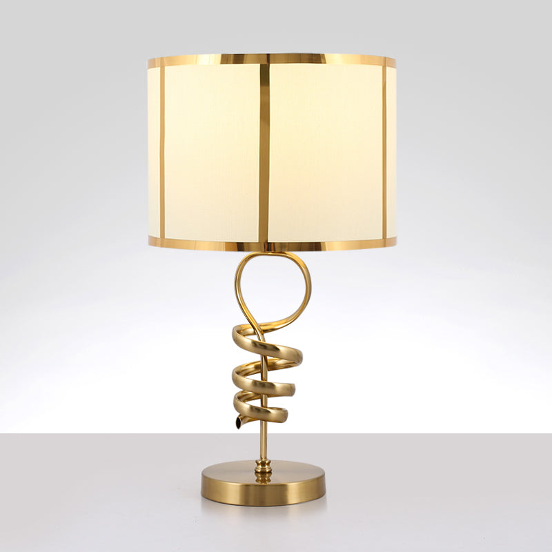 Baril salon bureau léger tissu rétro tissu 1 tampon lampe de table de nuit en laiton avec conception de base torsadée