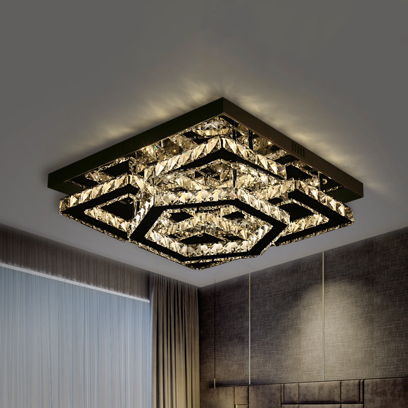 Salle du coucher à la base de la chambre à coucher semi-lampe à plafond chromée simple avec hexagone et ombre en cristal carré en lumière chaude / blanche