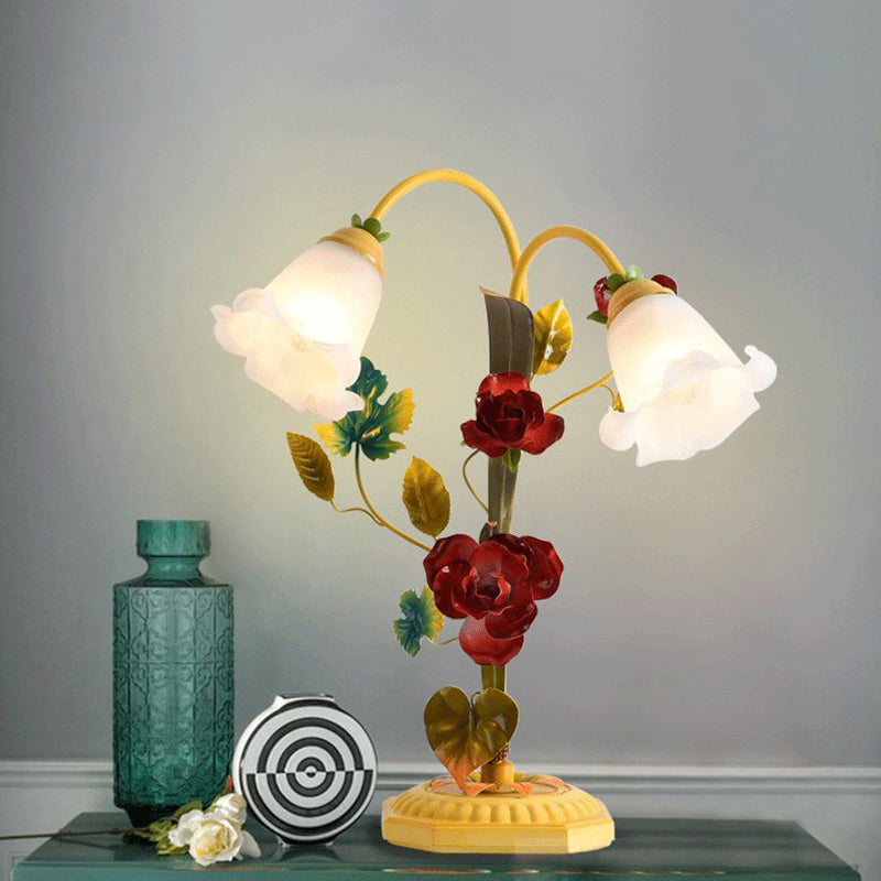 Lampada da tavolo giallo in vetro smerigliato fiore single lampadina antica luce di rosa con braccio ad arco