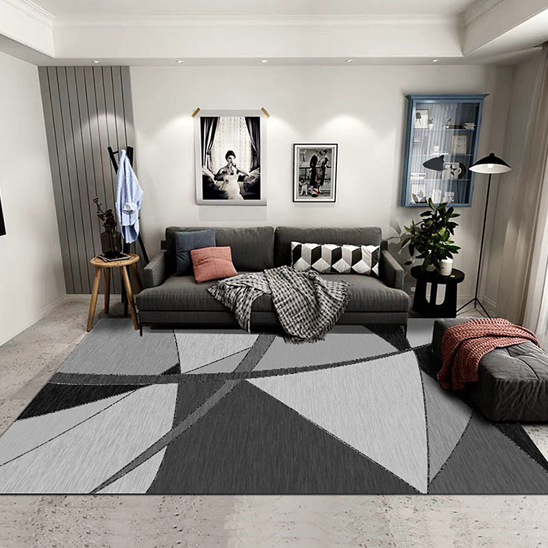 Novelty Geometric Pattern Rug Grey and Black Polyester Rug Washable Pet Friendly Non-Slip Area Rug for Living Room