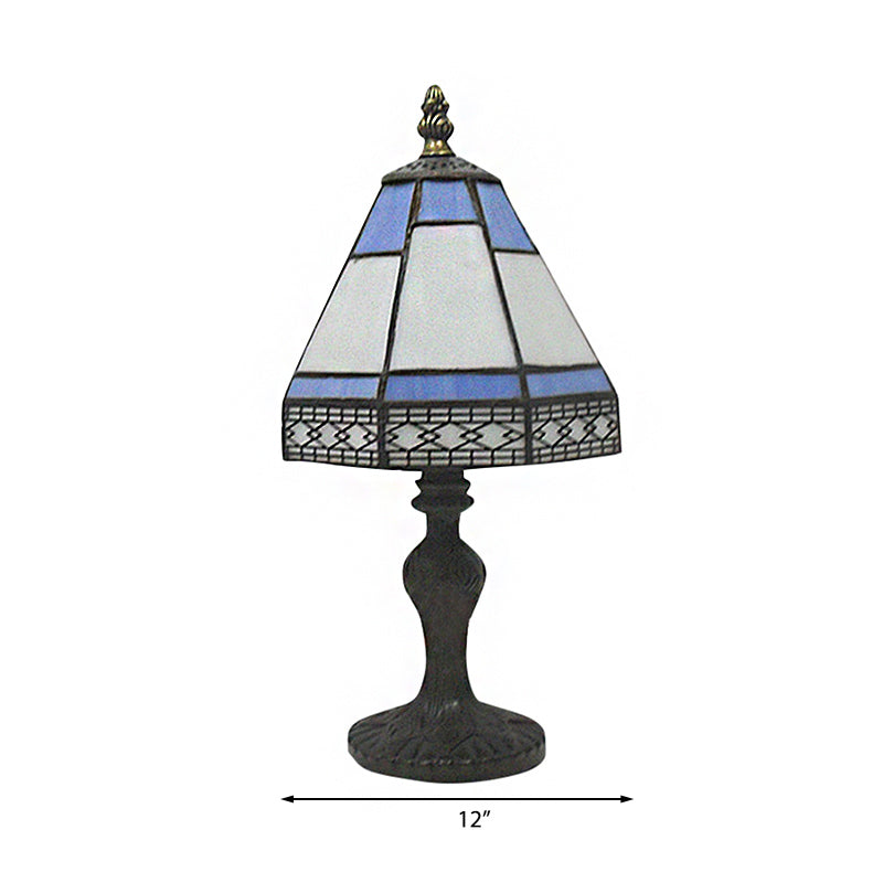 Table debout conique beige / bleu Lumière Tiffany Style 1 Hierge Éclairage pour le chevet