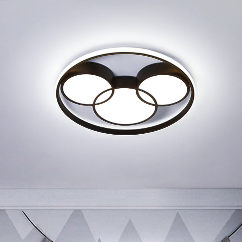 Circular Parlor Close to Ceiling Lamp Acrylic LED Minimalist Flush Mount Lighting in Black