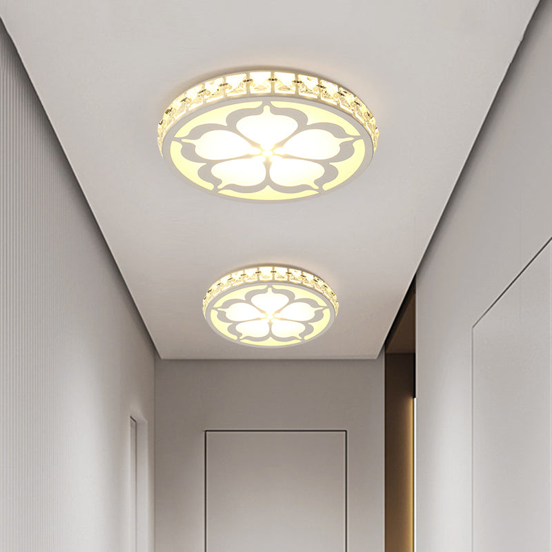 Round Flush Mount Lamp Modernity Faceted Crystal White/Gold LED Ceiling Light Fixture with Flower Pattern