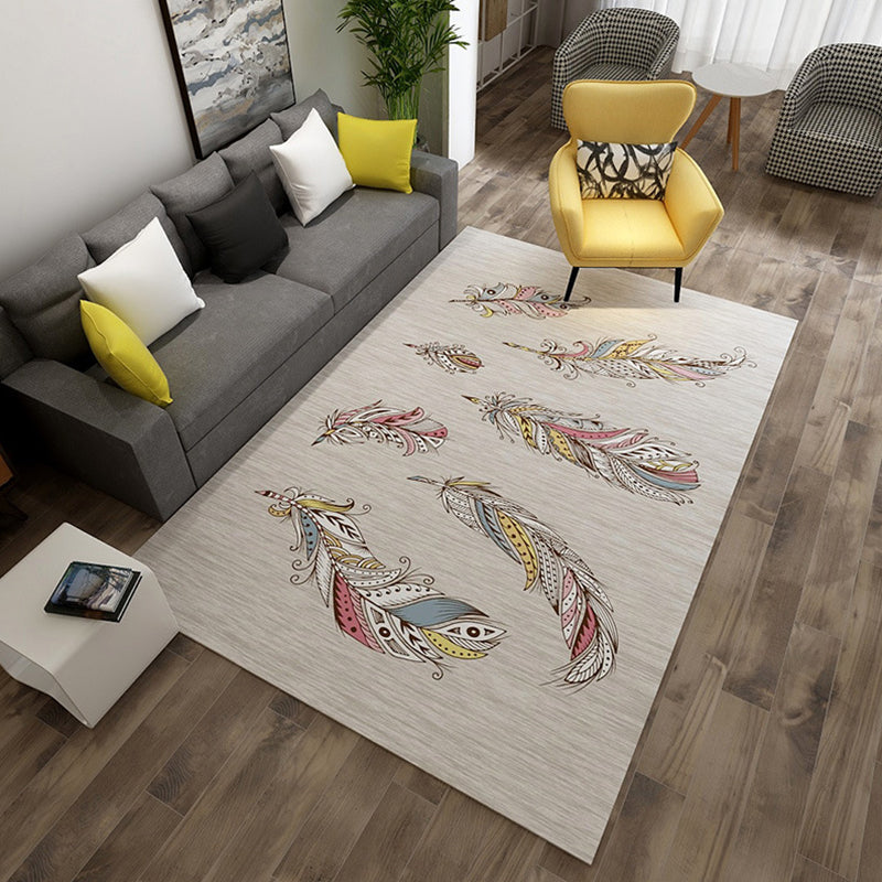 Stylish Feather Pattern Rug with Leaf Grey Contemporary Rug Polyester Pet Friendly Non-Slip Backing Washable Area Rug for Living Room