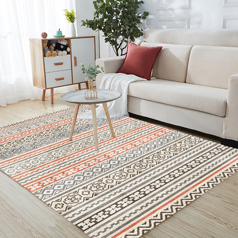 Mehrfarbiger Vintage-Teppich aus Polyester mit Stammesstreifenmuster, haustierfreundlich, waschbar, rutschfester Teppich zur Dekoration