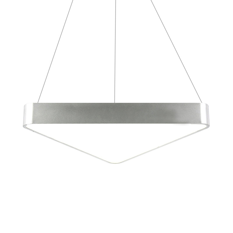 18 "/23.5" Longing de suspensión de triángulo de metal largo LEJ MODERNA LED/NEGRO/NEGRO/plateado en luz blanca/cálida
