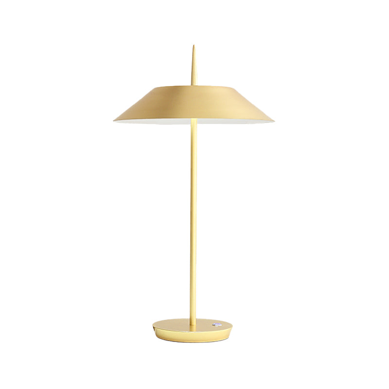 Table à cône Light Style Contemporain Metal LED Black / White / Gold Table Lampe pour le salon