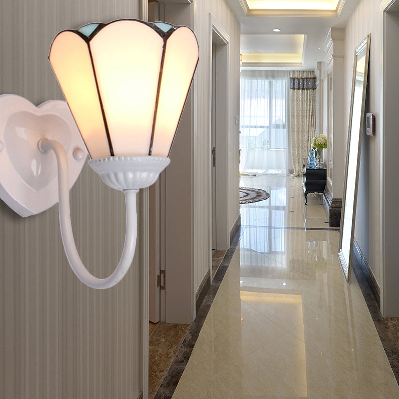 Stained Glass Lily Wall Mount Light Tiffany 1 Head White/Blue/Antique Brass Sconce Lighting for Hallway