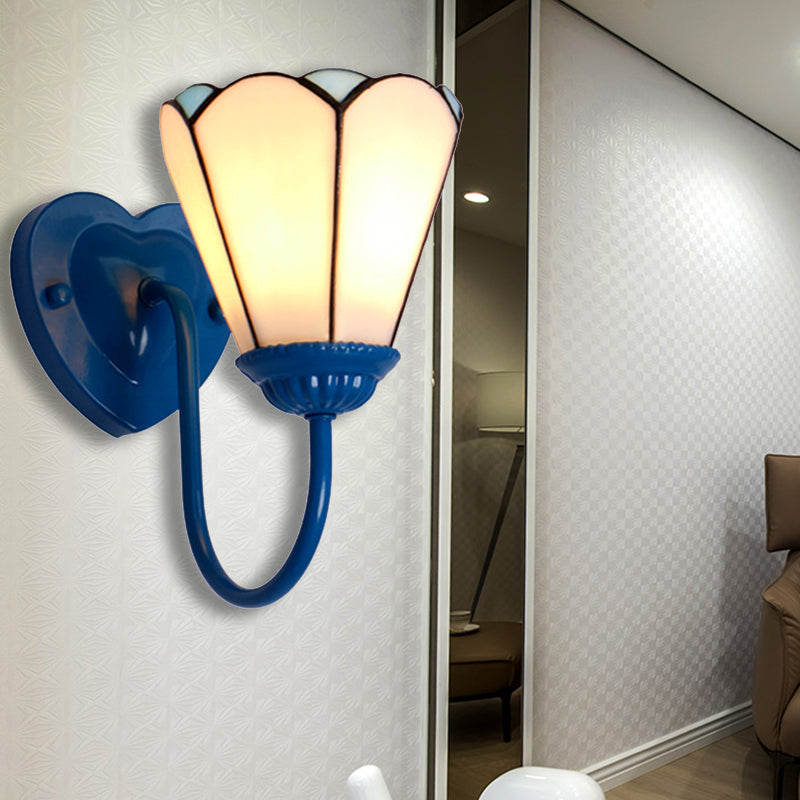 Stained Glass Lily Wall Mount Light Tiffany 1 Head White/Blue/Antique Brass Sconce Lighting for Hallway