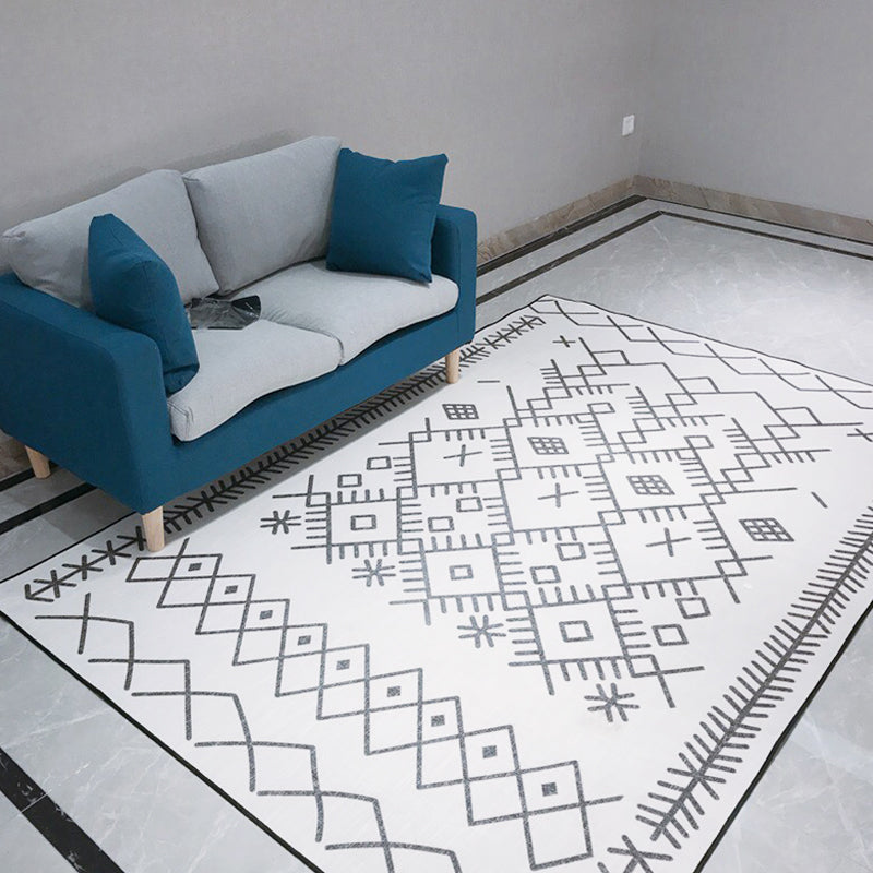 Bohemian Tribal Geometric Pattern Rug Light Grey Polyester Rug Machine Washable Non-Slip Backing Area Rug for Living Room