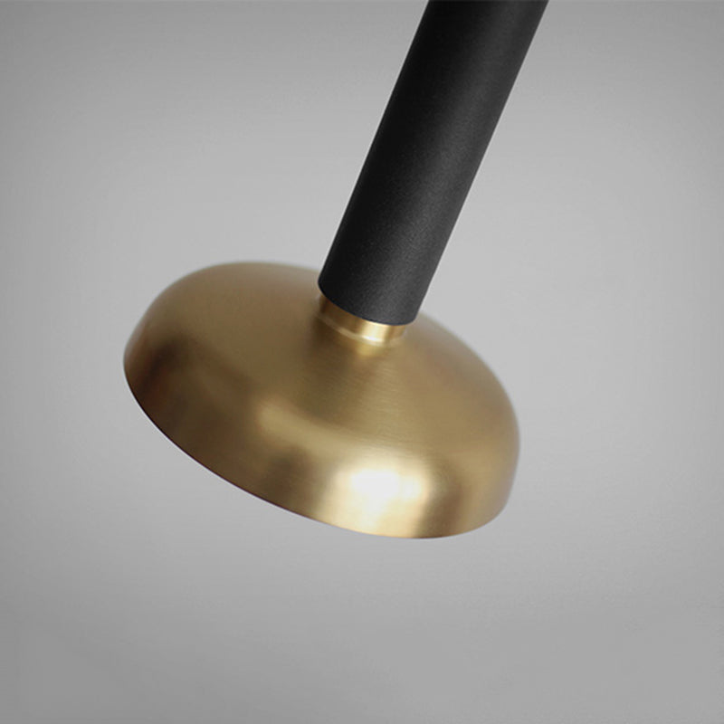 Lampe suspendue à la teinte à dôme avec une tige de cylindre noir / blanc en métal moderne en métal simple chambre suspension suspension