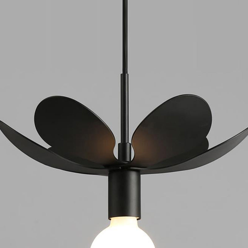 Lámpara de techo mínima de 12 "/19.5" de ancho con sombra de metal de flores 1 Luz de colgante negro/blanco ligero para sala de estar