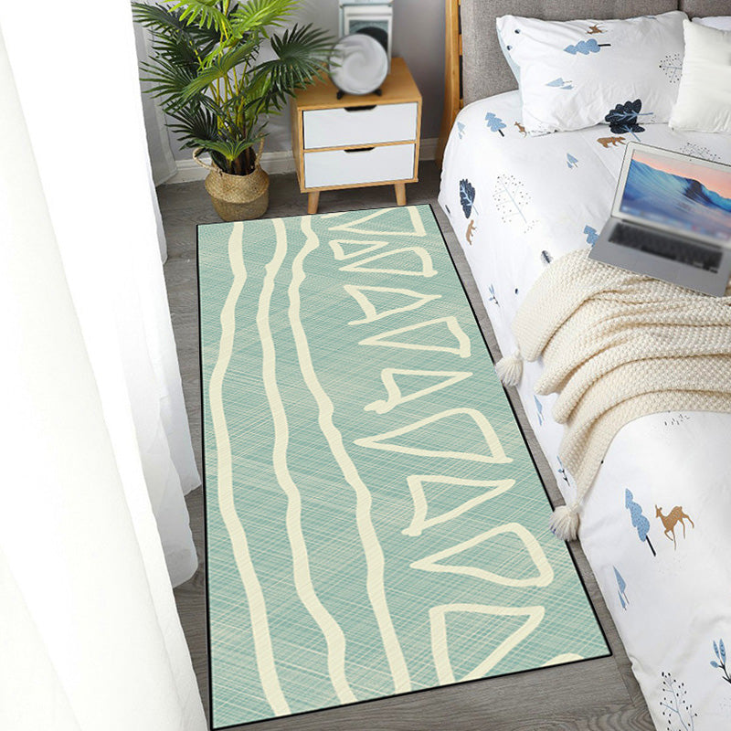 Unique Heart Pattern Rug Black and Green Moroccan Rug Polyester Pet Friendly Non-Slip Backing Washable Area Rug for Living Room