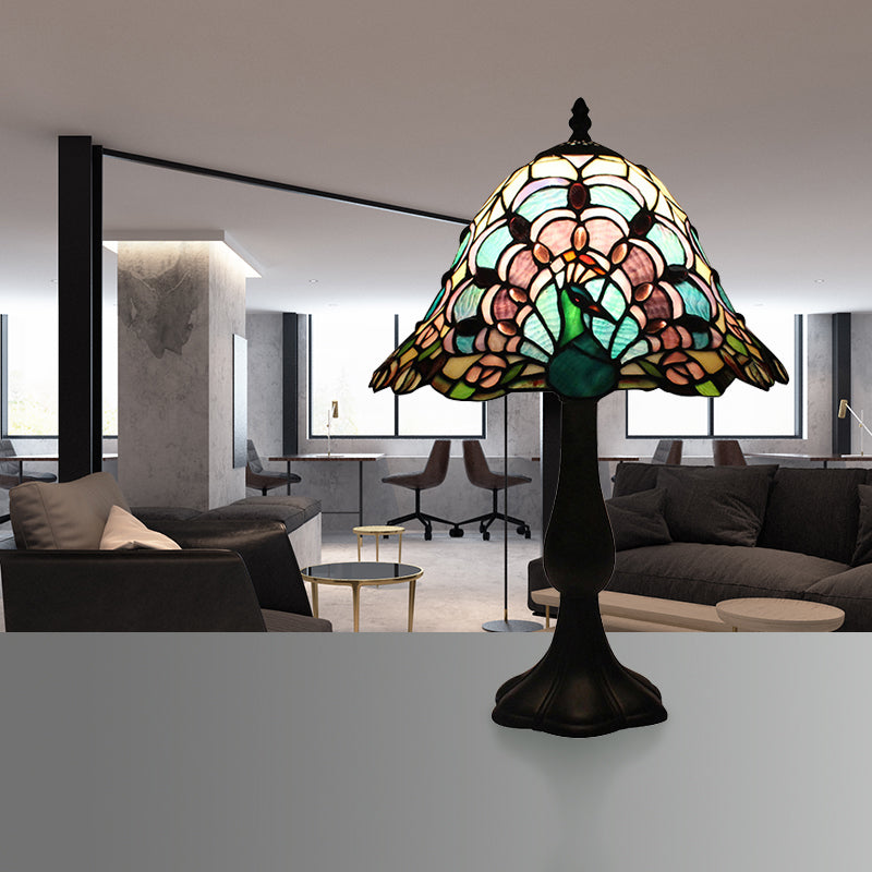Restaurant Plug In Desk Light Stained Glass 1 Head Tiffany Rustic Reading Light with Peacock Tail/Dragonfly Design in Green