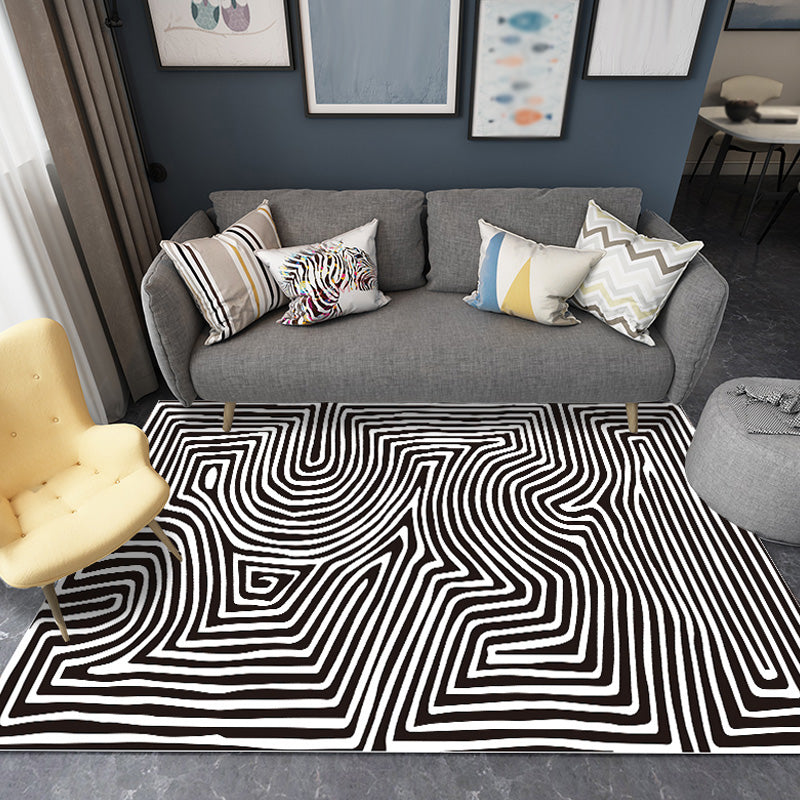 Modernist Striped Pattern Rug Black and White Polyester Rug Non-Slip Backing Washable Pet Friendly Carpet for Bedroom