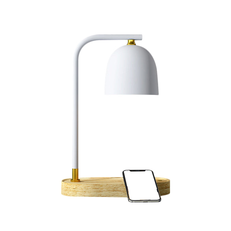 Lampada da comodino minimalista a 1 testa con finitura nera/bianca/rossa, cupola in legno con paralume metallico