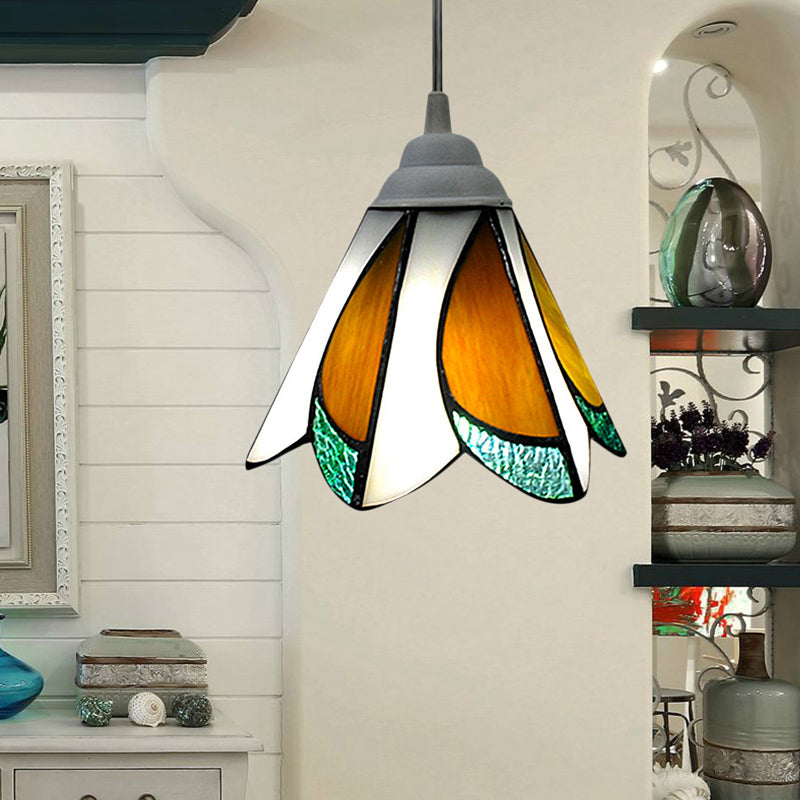 Tiffany-Style Floral Pendulum Light 1 Head Handcrafted Art Glass Suspension Lamp in Blue/Green for Foyer