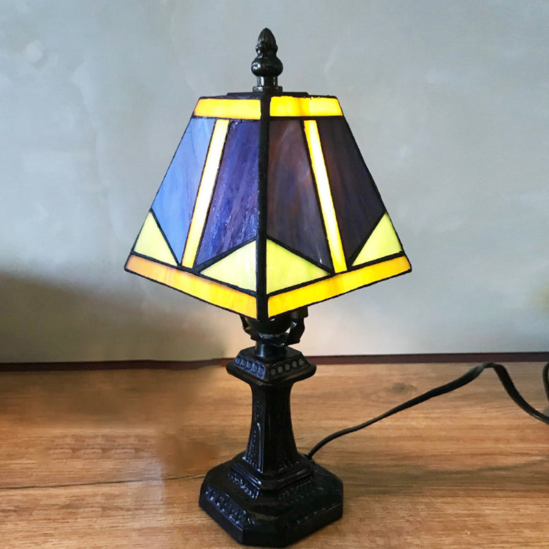 1 scrivania artigianale leggera Light Tiffany Classic Art Reading Light in blu/Bianco per l'illuminazione della camera da letto