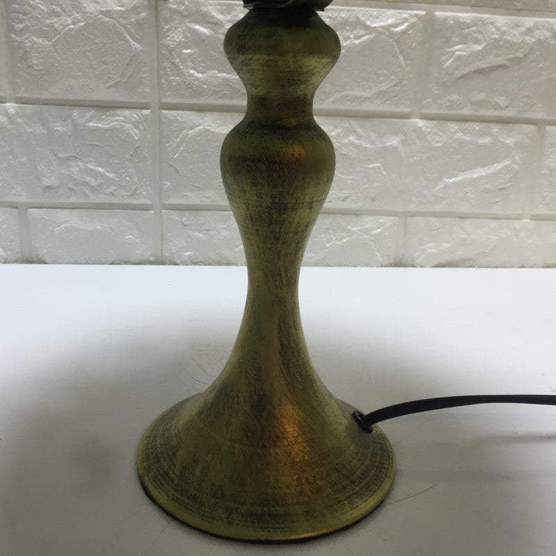 Lampada da scrivania conica in vetro colorato per sala studio 1 luce Lampada da scrivania antica Tiffany in verde per comodino