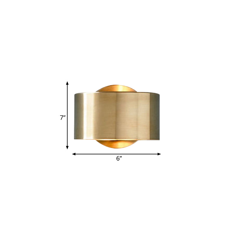 Gold Round Wall Light Sconce Colonialism Style Metal 1 Light Living Room Wall Lighting Fixture