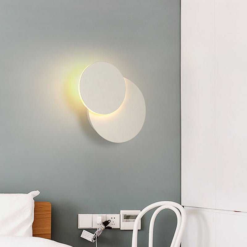Turn-able Disk Flush Mount Wall Light Nordic Metal Black/White LED Sconce Lamp in Warm/White Light