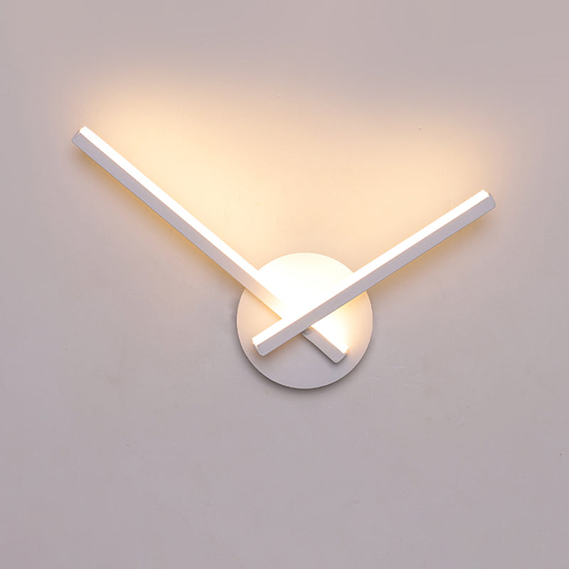 Idee per illuminazione a parete a croce acrilica Minimalismo Lampada di applique a LED in bianco/nero in luce calda/bianca per un letto