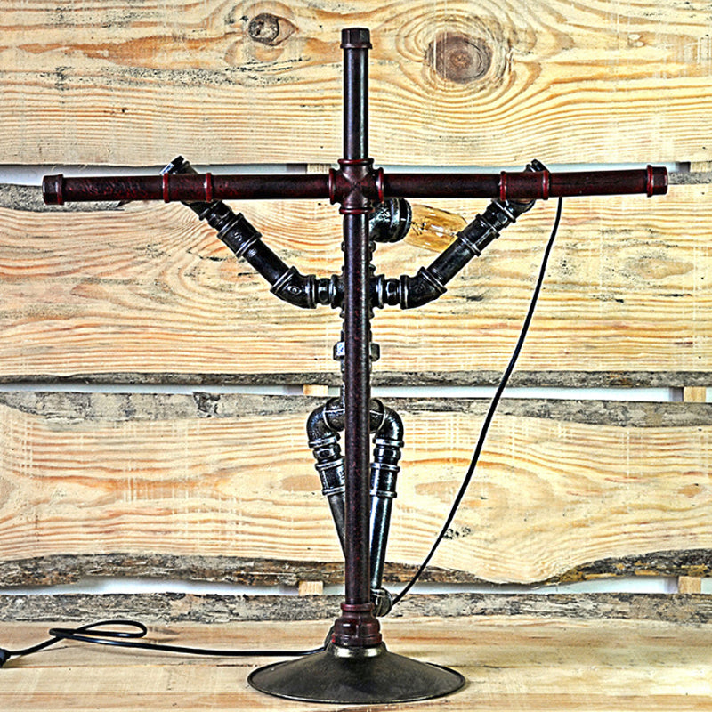 1 lampe de table en fer de l'ampoule rustique élégant en argent en argent vieillit d'éclairage de table intérieure avec conception de robot