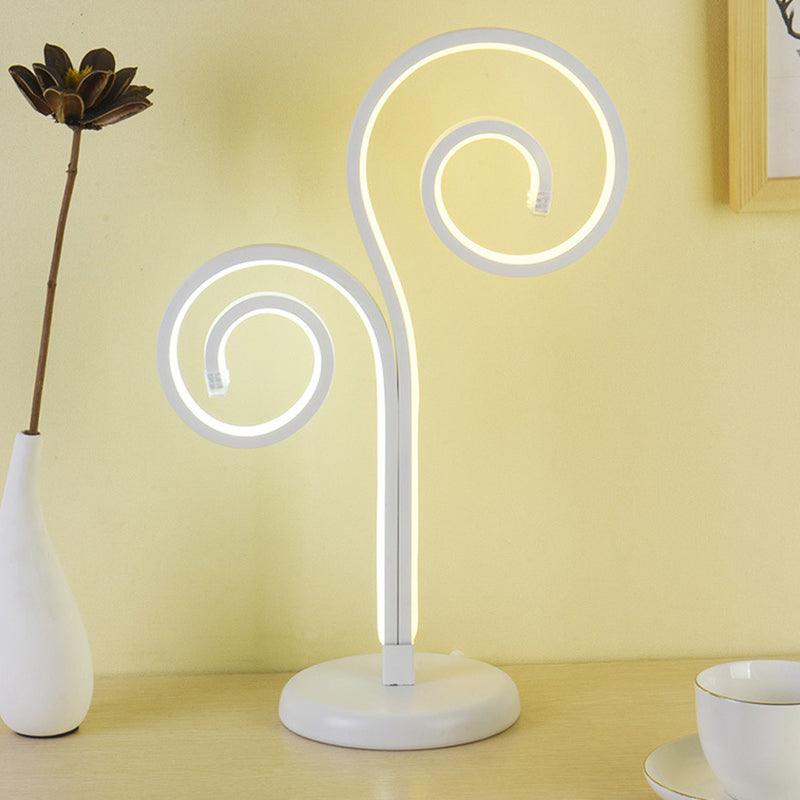 Metallic Swirling Nightstand Lamp Contemporary Black/White/Gold LED Desk Light with Circle Pedestal