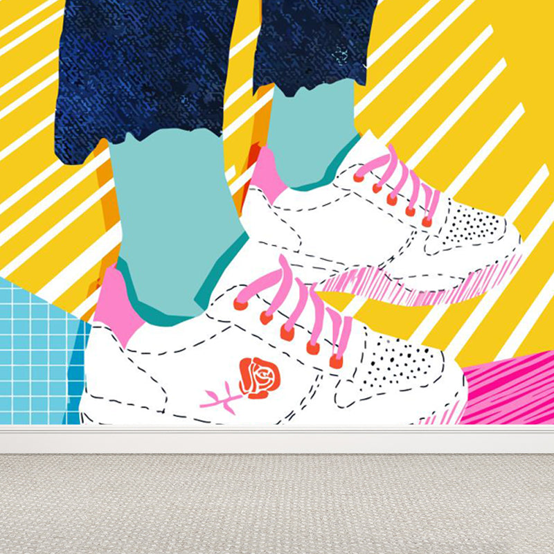 Full Size Illustration Modern Mural Wallpaper with Fashionable Shoes Graphic in Light Color