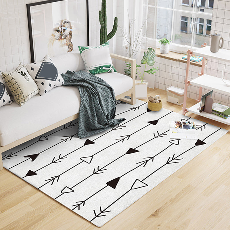 Light Grey Bedroom Rug Southwestern Tribal Geometric Pattern Rug Polypropylene Machine Washable Non-Slip Backing Carpet